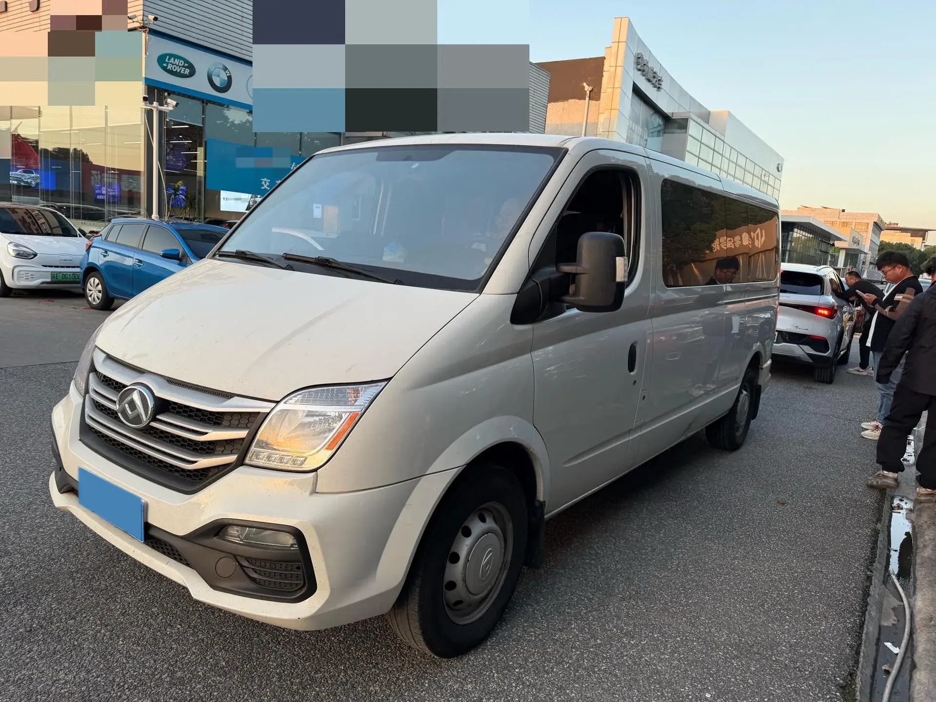 2023 MAXUS XINTU view 1