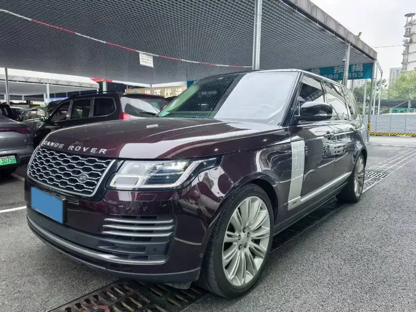 2020 LAND ROVER view 1