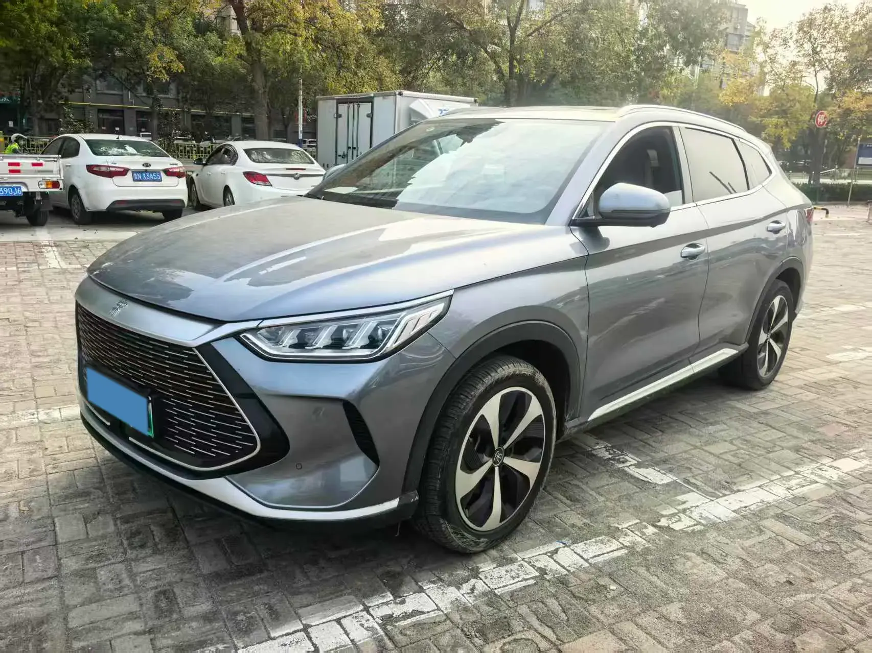 2021 BYD SONG view 1