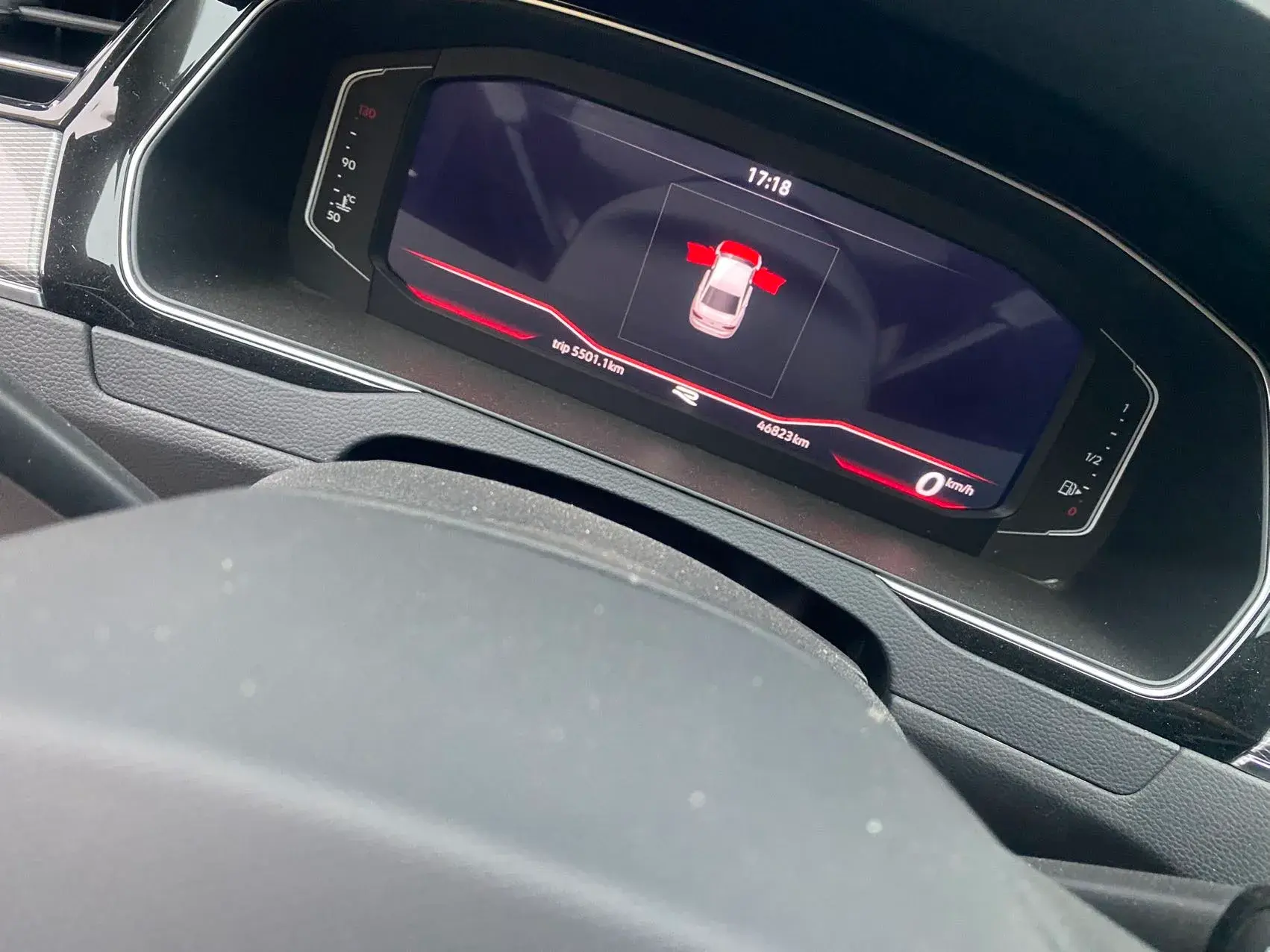 2023 VOLKSWAGEN MAGOTAN thumbnail 3