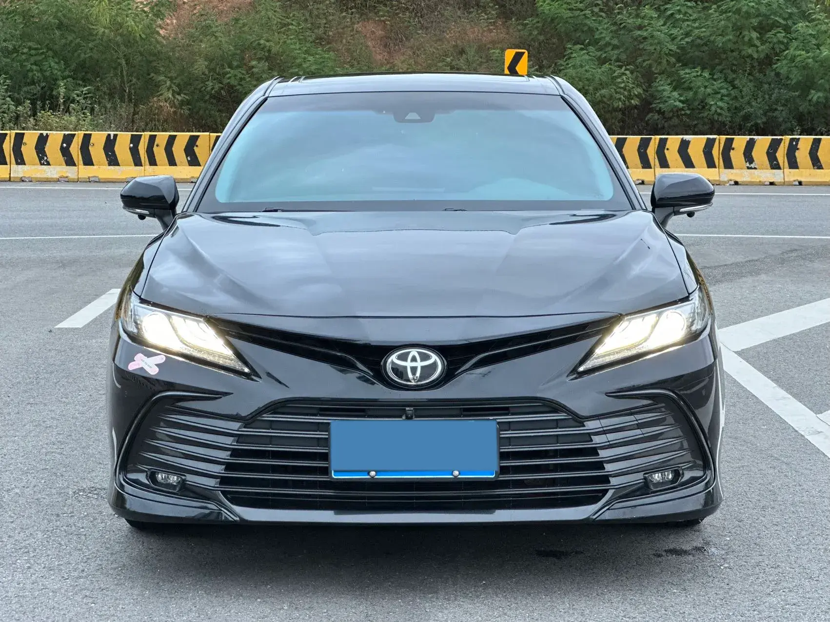 2021 TOYOTA CAMRY thumbnail 2