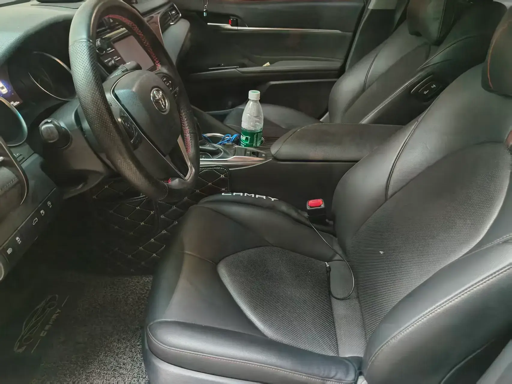 2018 TOYOTA CAMRY thumbnail 4