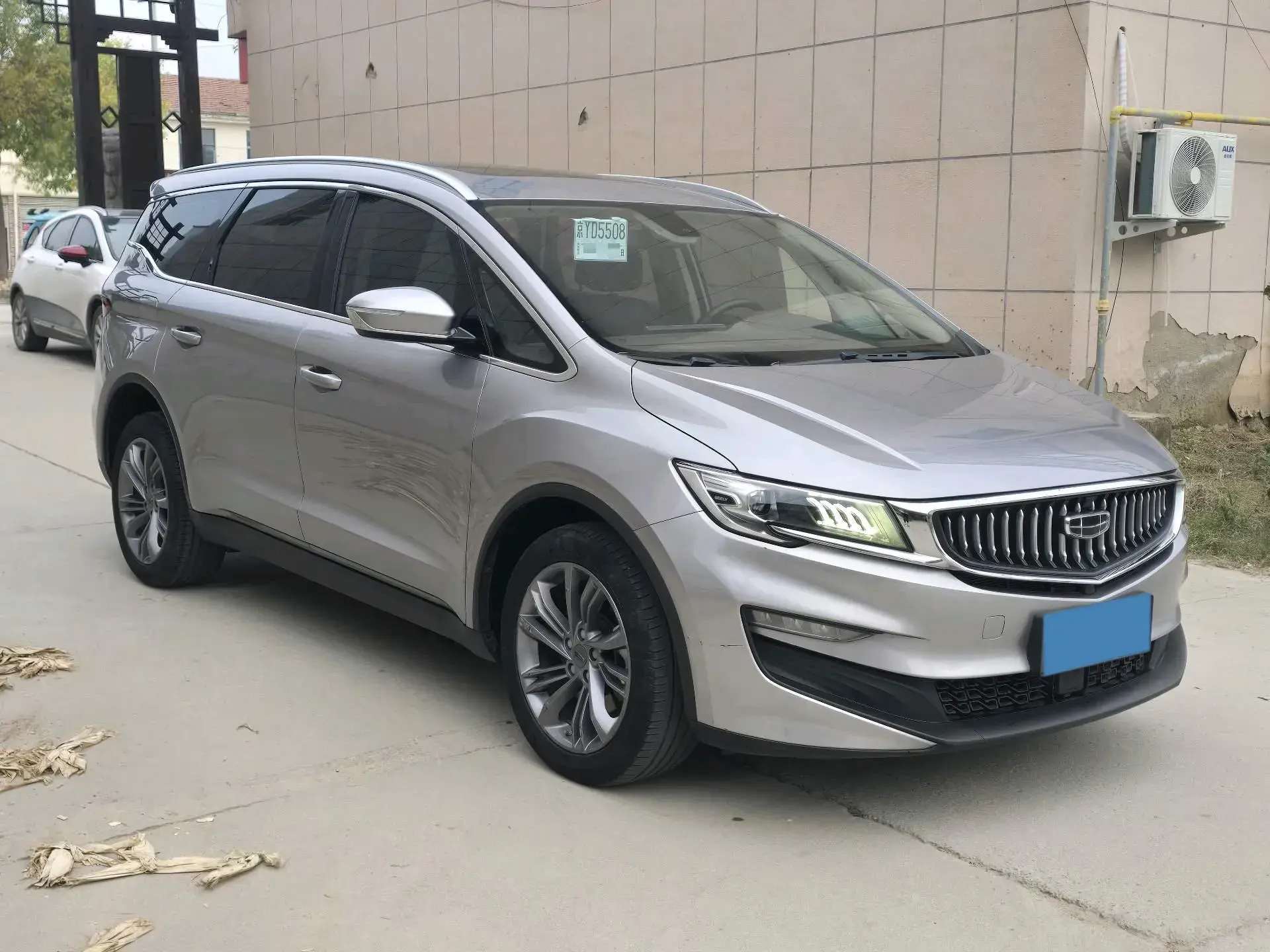 2021 GEELY JIAJI thumbnail 3