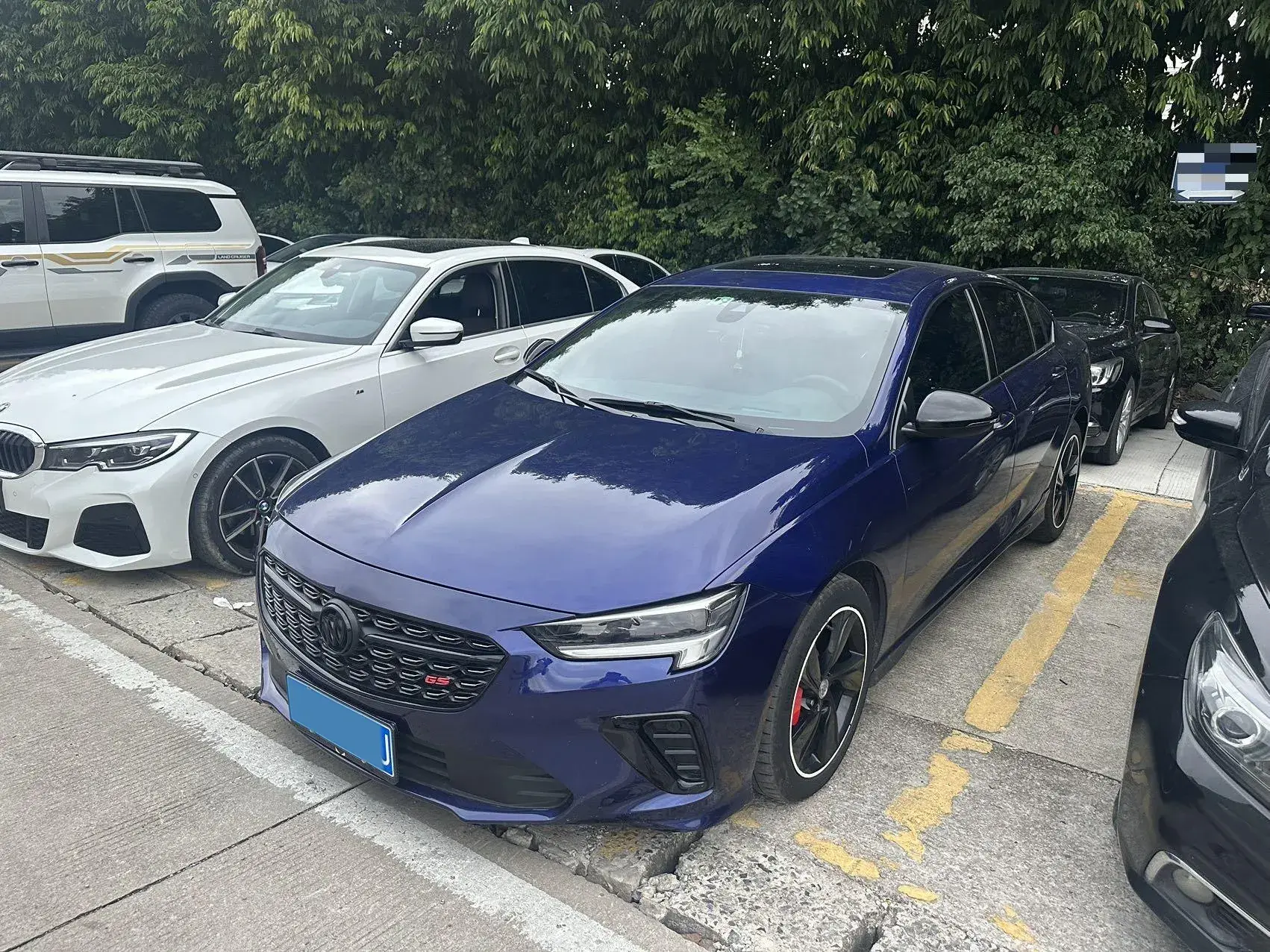 2021 BUICK REGAL view 1