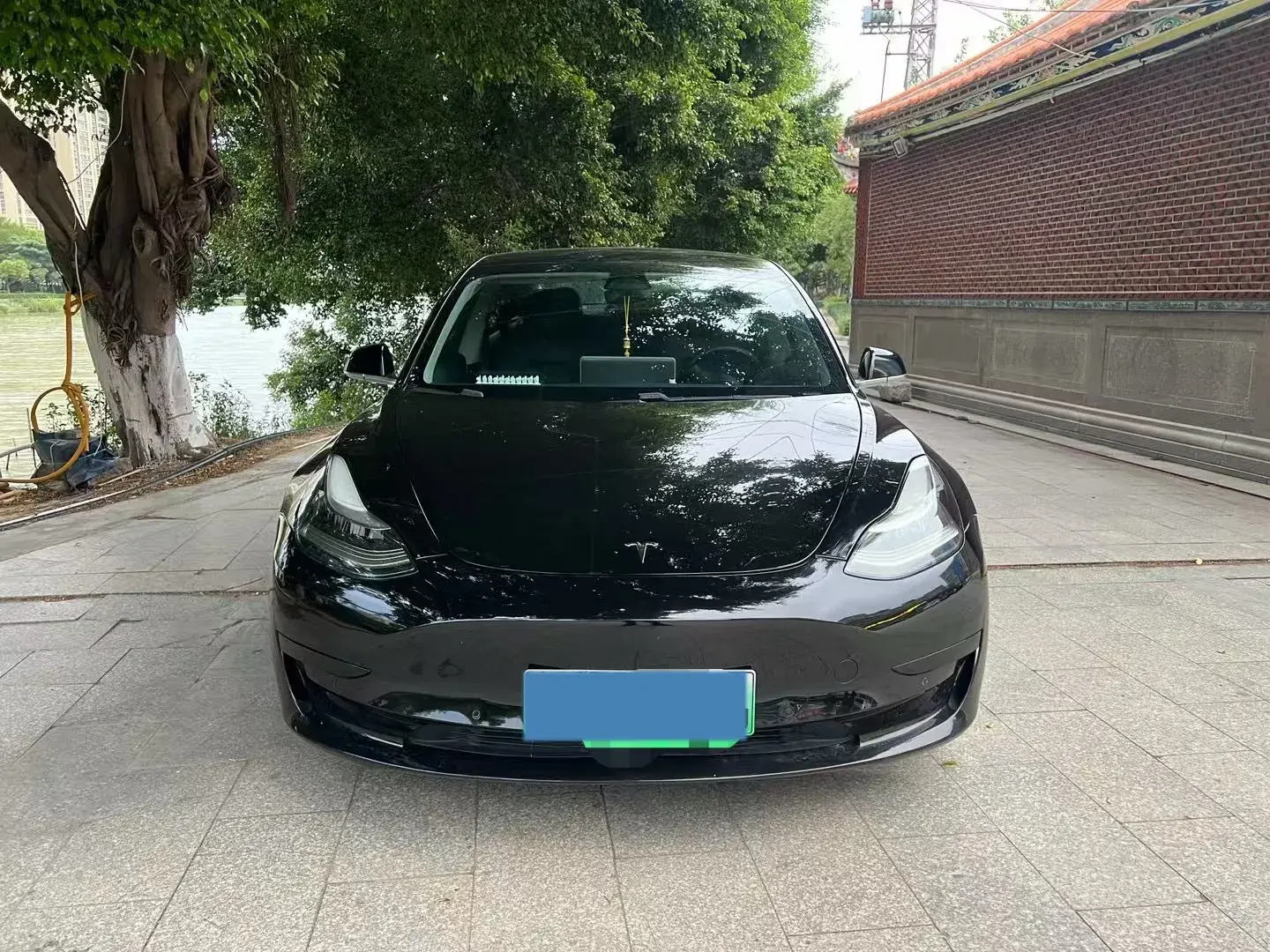 2019 TESLA MODEL thumbnail 2