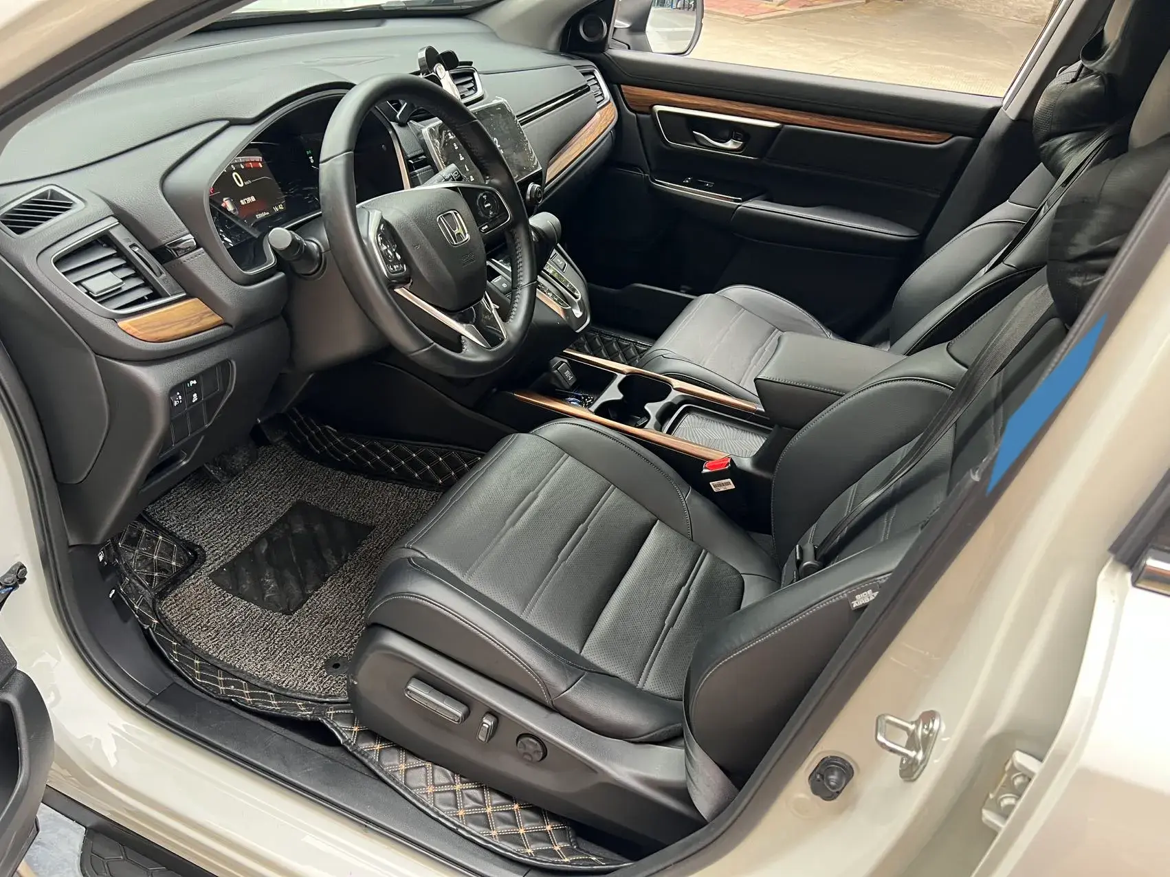 2019 HONDA CR-V thumbnail 4