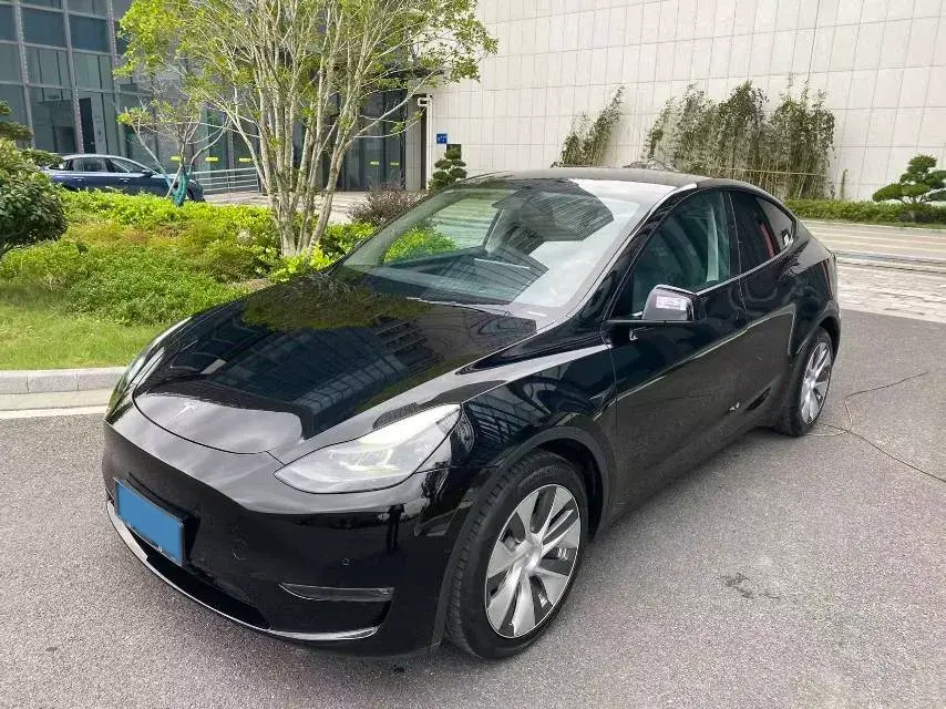 2022 Tesla Model Y BEV 60KWH