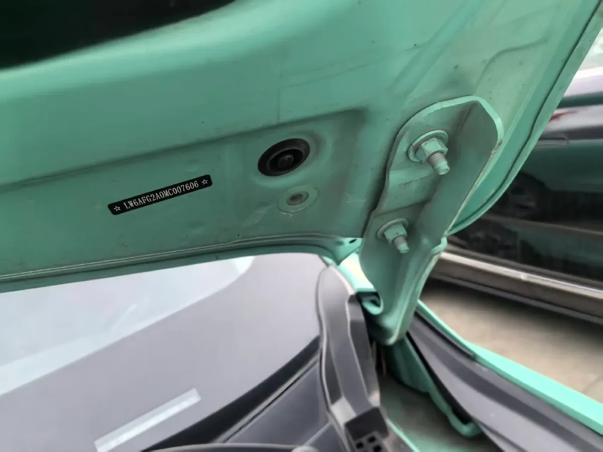 2021 WEY Macchiato 1.5L 97HP L4 2DHT PHEV 19.94KWH,autocango,china used car exporter,china ev exporter,chinese used car exporter,chinese used ev exporter