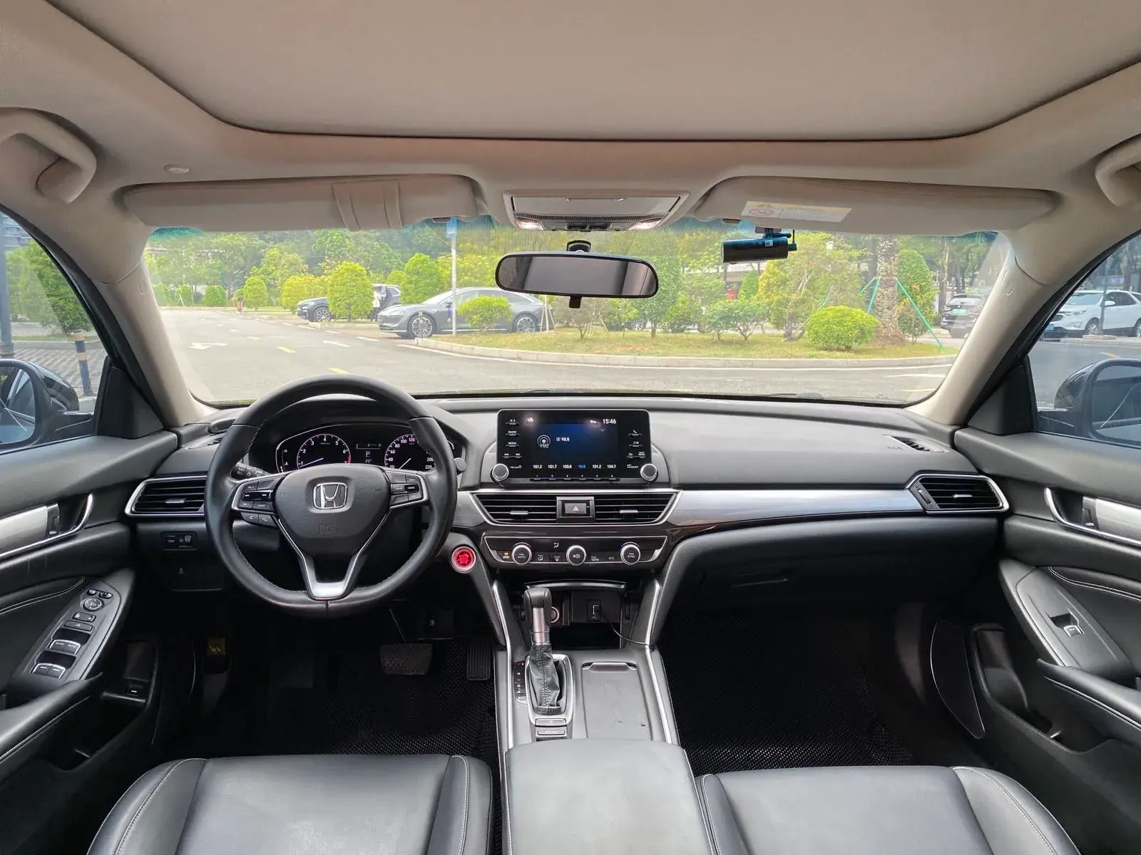 2019 HONDA INSPIRE thumbnail 4