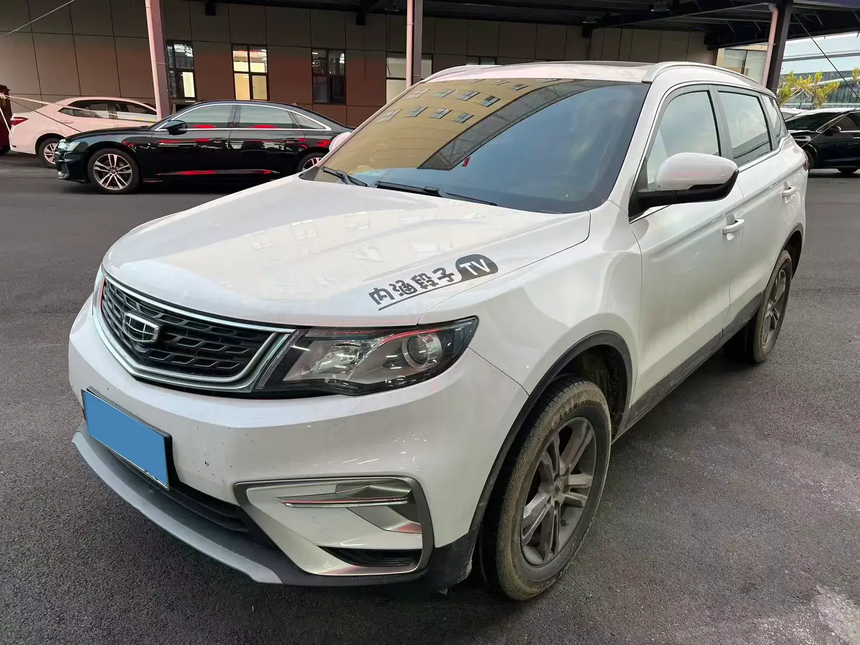 2021 GEELY AZKARRA view 1