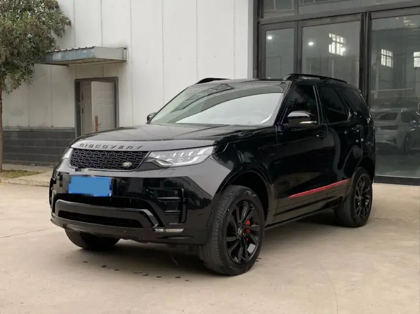 2020 LAND ROVER view 1