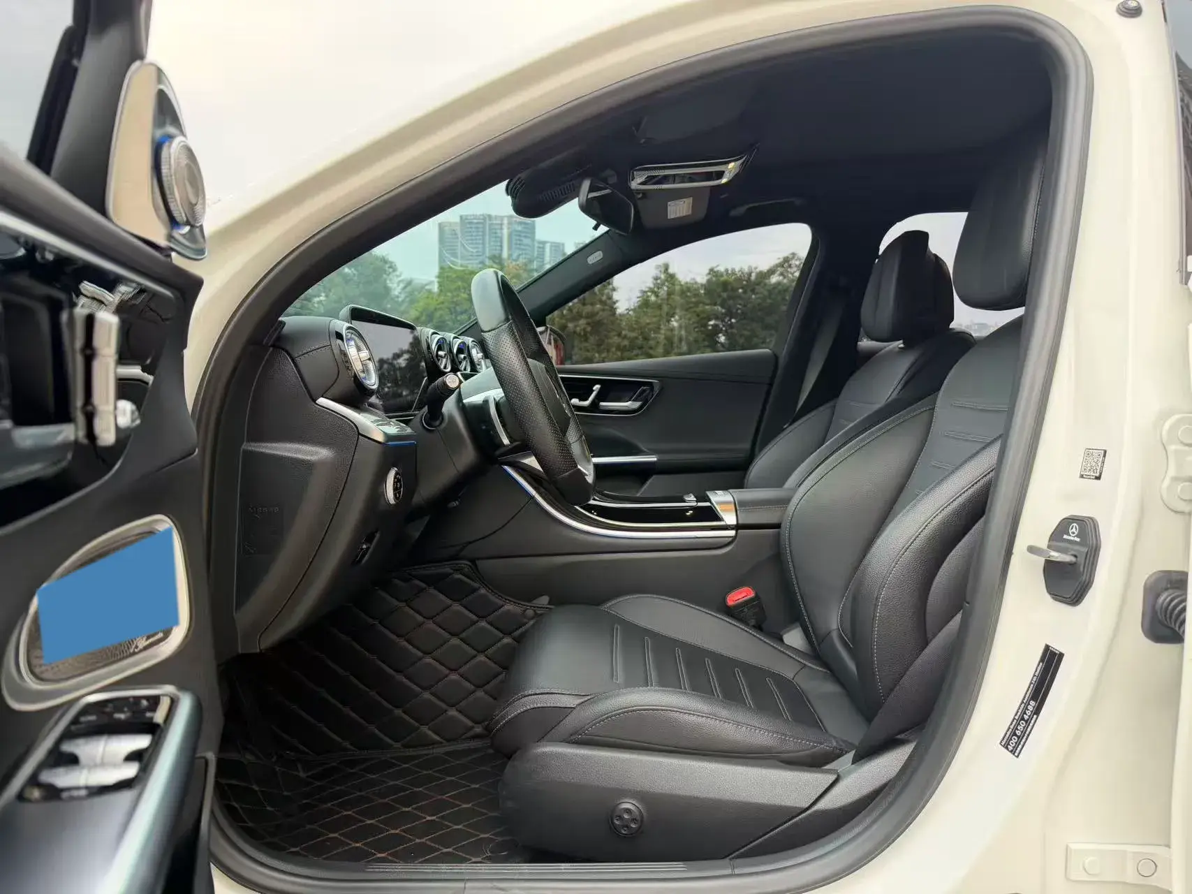 2022 MERCEDES-BENZ C thumbnail 4