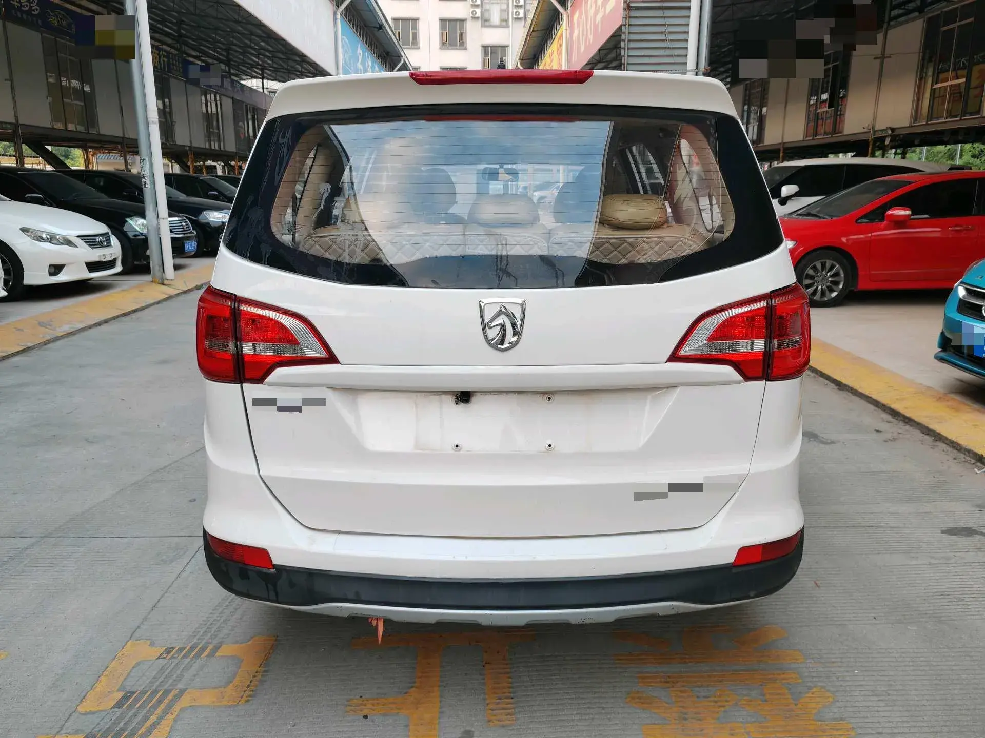 2016 BAOJUN 730 thumbnail 4