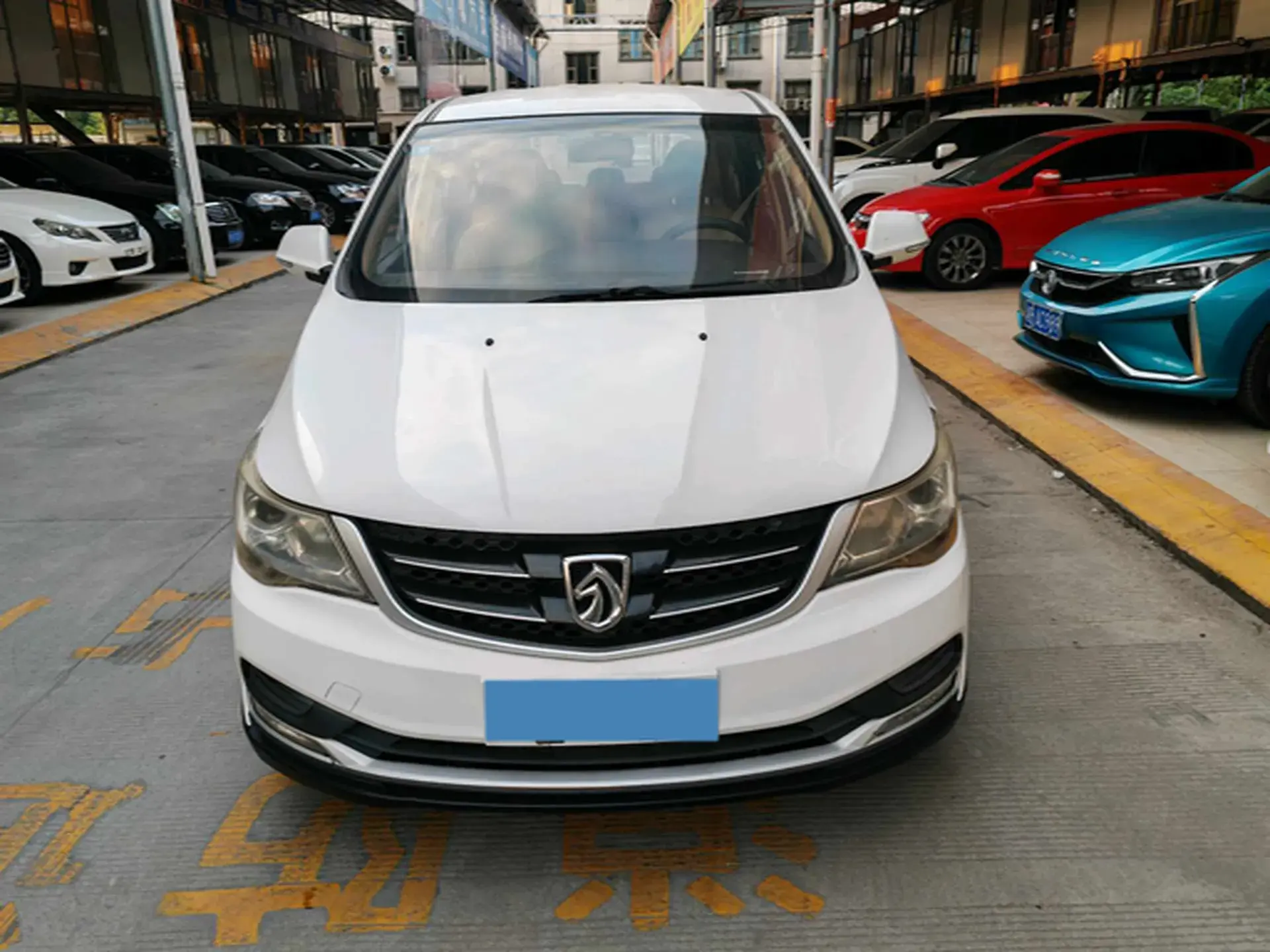 2016 BAOJUN 730 thumbnail 2