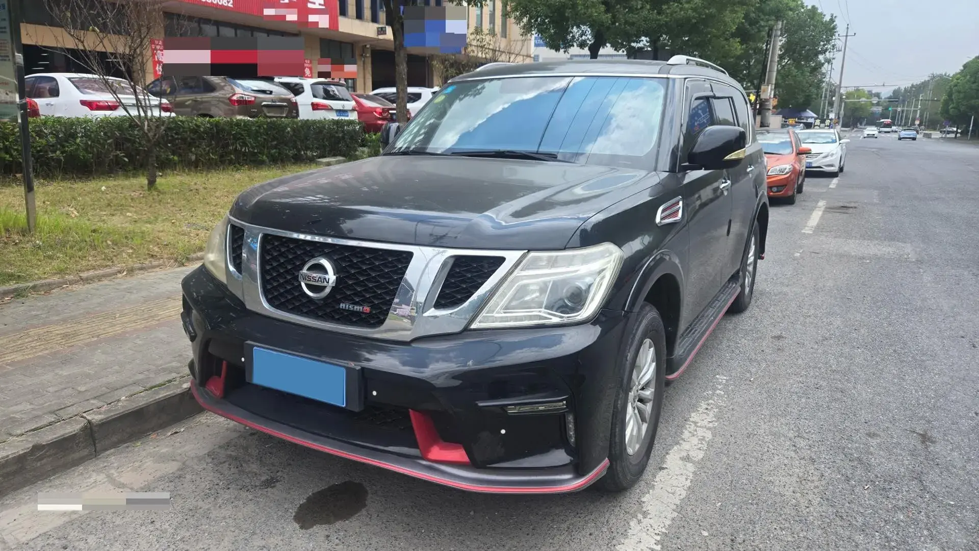 2018 NISSAN PATROL view 1