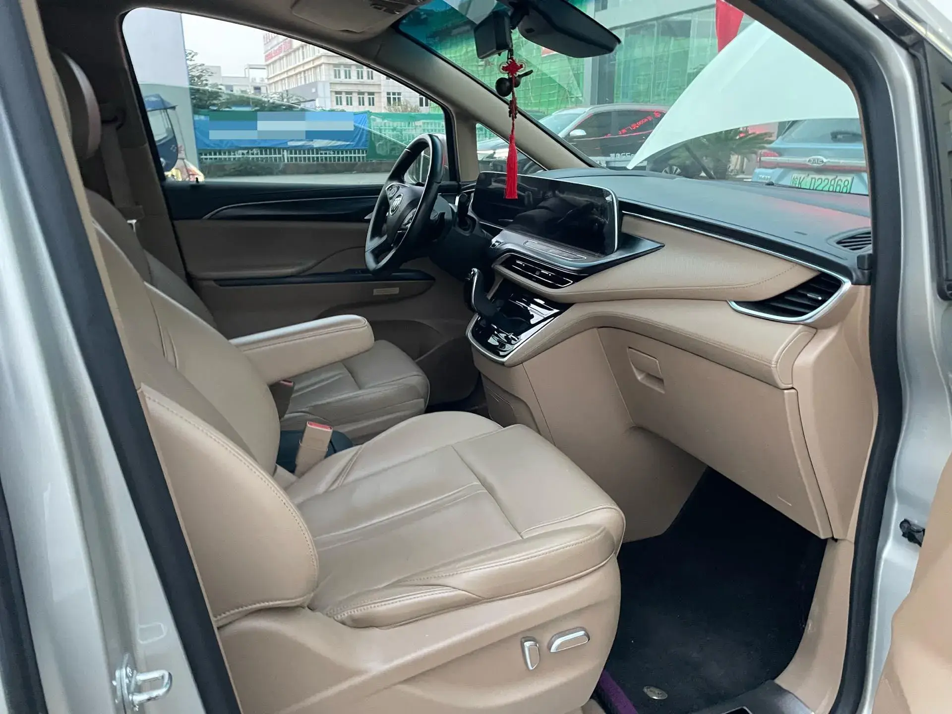 2020 BUICK GL8 thumbnail 3