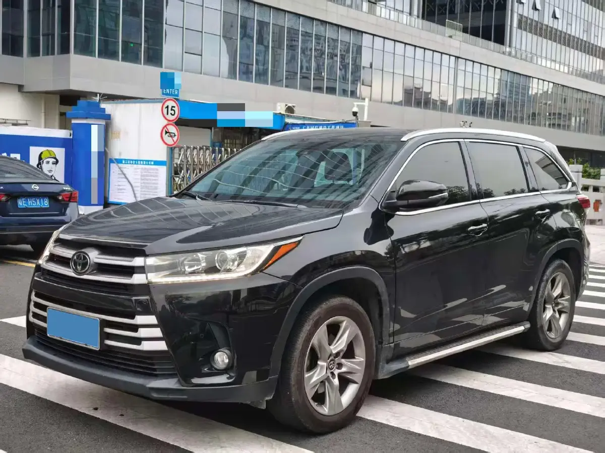 2021 Toyota Highlander 2.0T 220HP L4 6AT