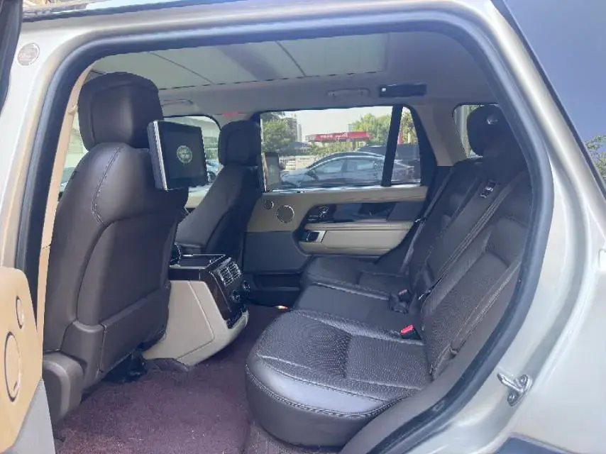 2020 LAND ROVER thumbnail 2