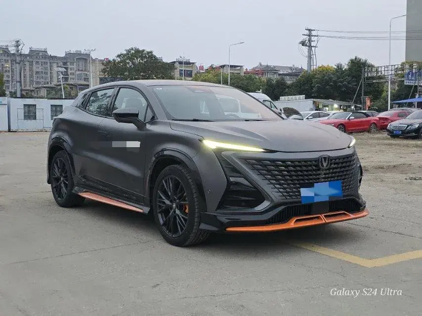 2023 CHANGAN UNI-T thumbnail 3