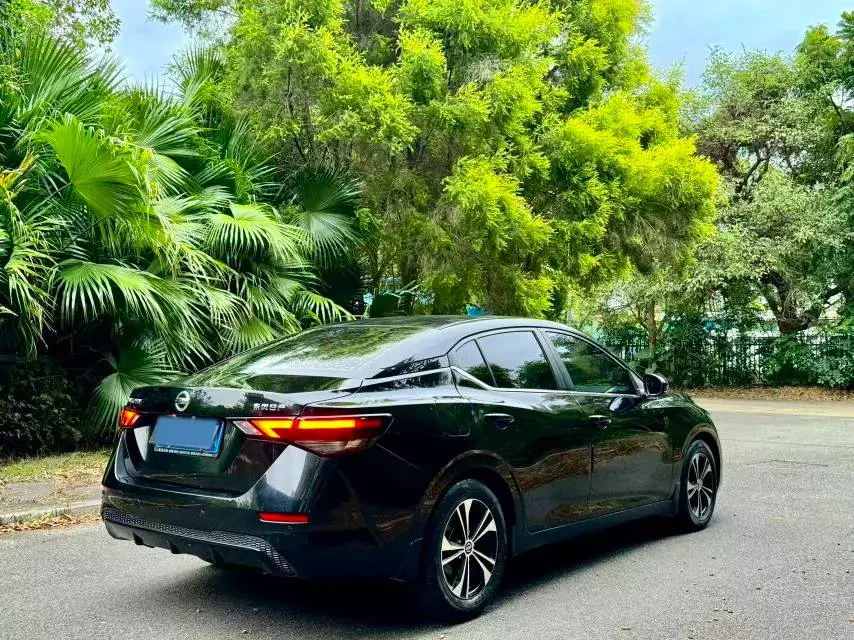 2021 NISSAN SYLPHY thumbnail 4