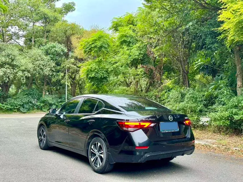 2021 NISSAN SYLPHY thumbnail 3