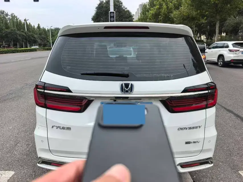 2024 HONDA ODYSSEY thumbnail 4