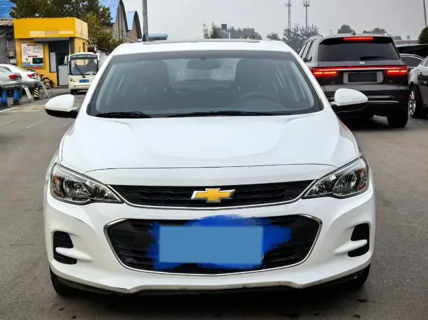 2019 CHEVROLET CAVALIER thumbnail 2