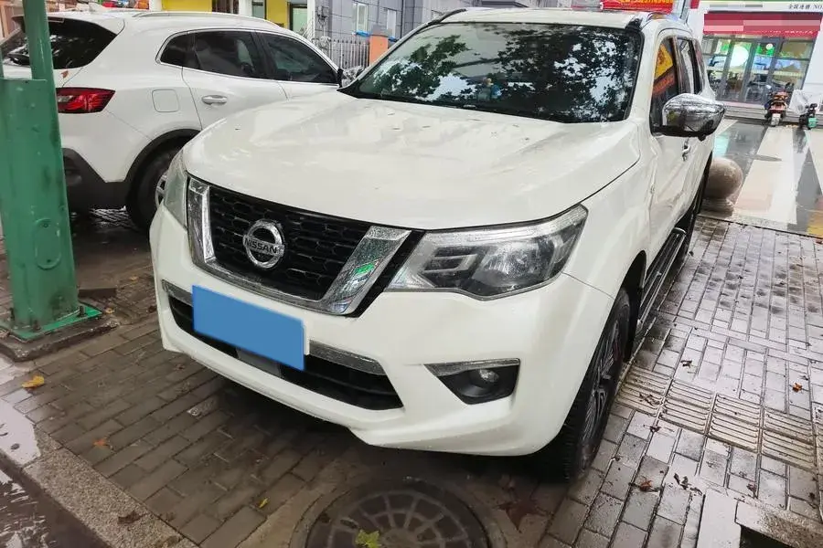 2020 NISSAN TERRA view 1