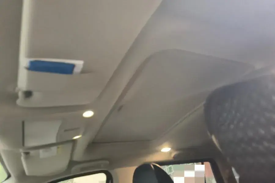 2020 NISSAN TERRA thumbnail 3