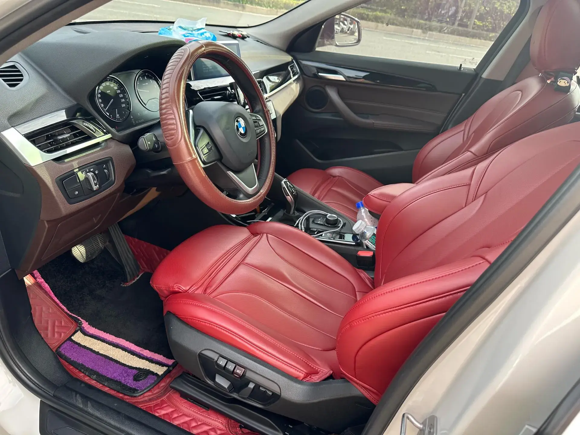 2020 BMW X2 thumbnail 3