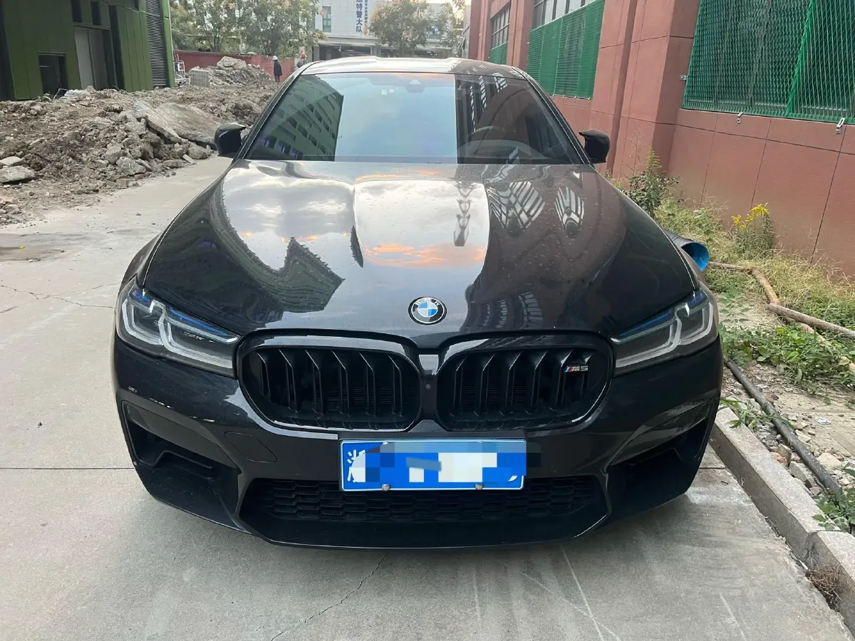 2021 BMW M5 4.4T 600HP V8 8AT,autocango,china used car exporter,china ev exporter,chinese used car exporter,chinese used ev exporter
