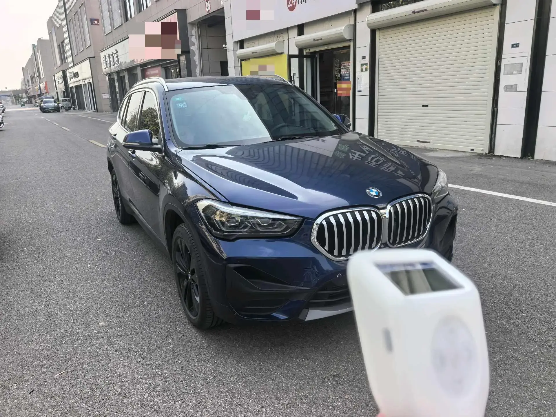 2020 BMW X1 thumbnail 3