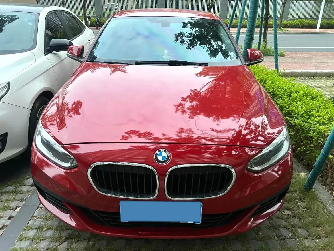 2020 BMW 1 thumbnail 2