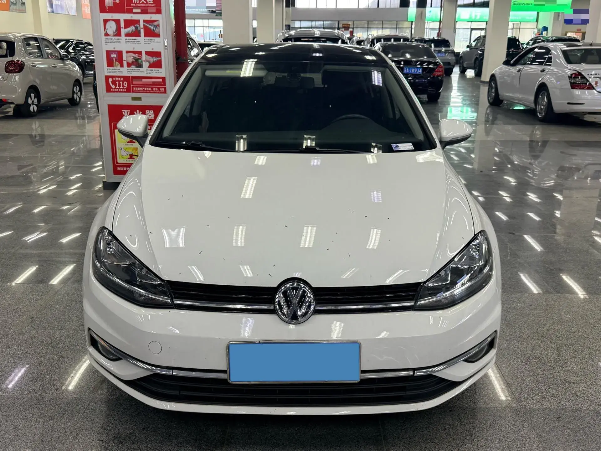 2019 VOLKSWAGEN GOLF thumbnail 2