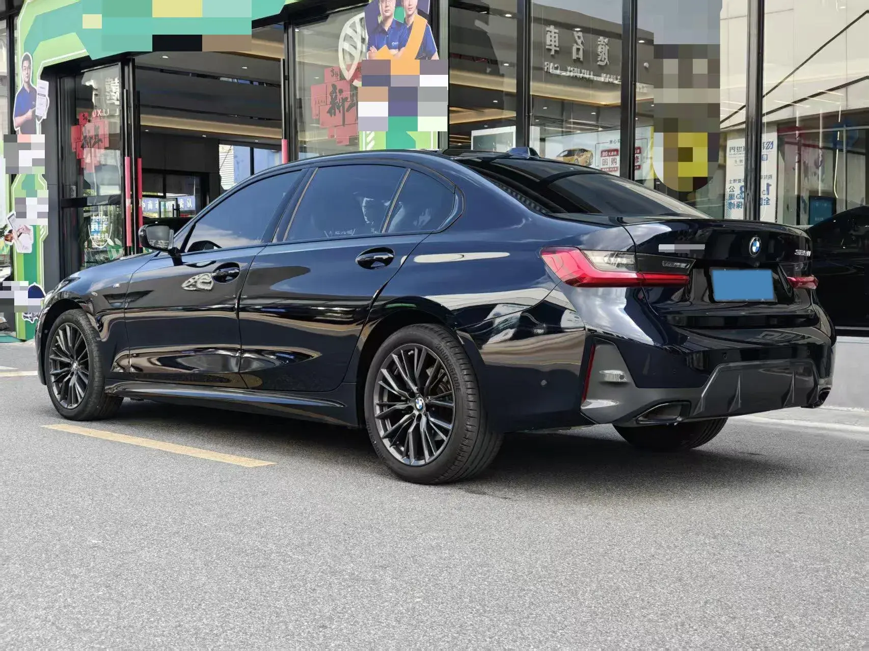 2023 BMW 3 thumbnail 4