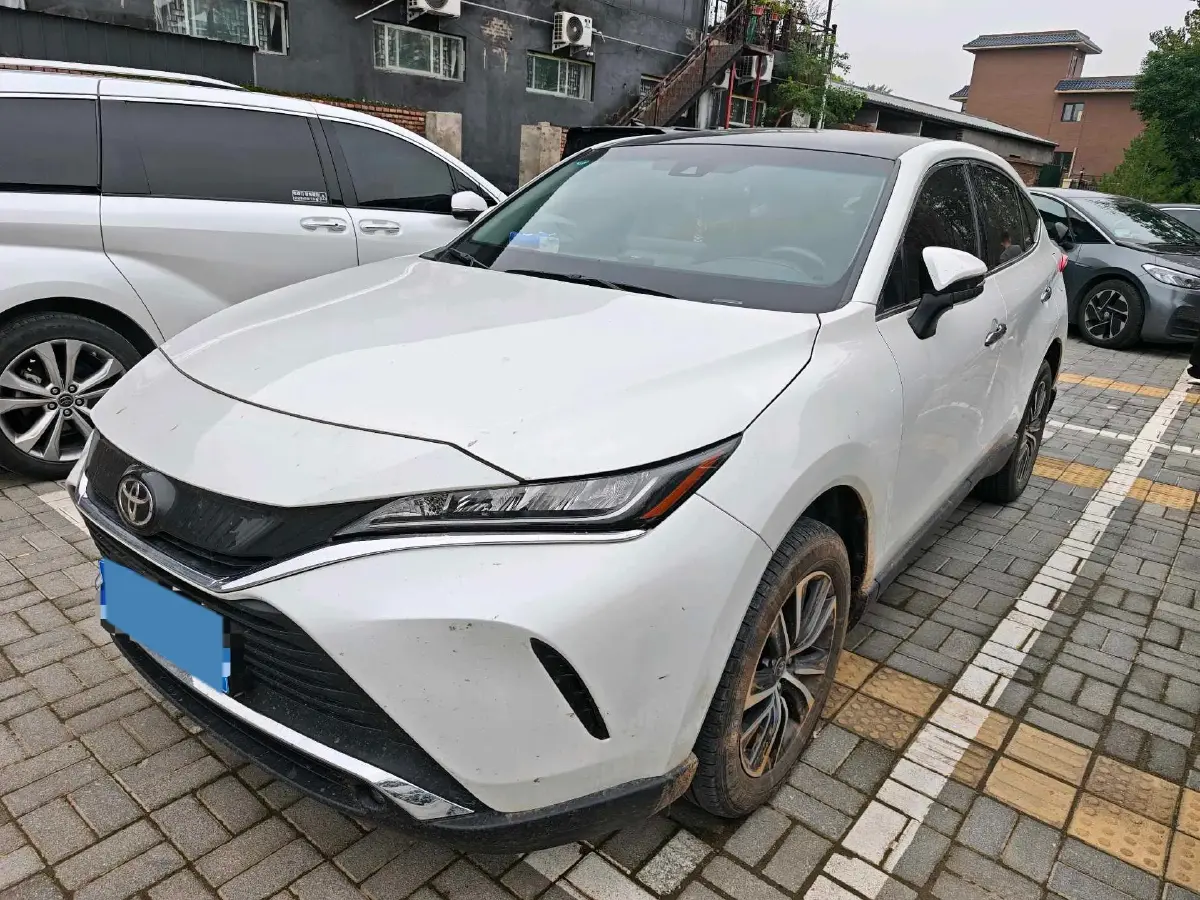 2022 Toyota Harrier 2.0L 171HP L4 CVT