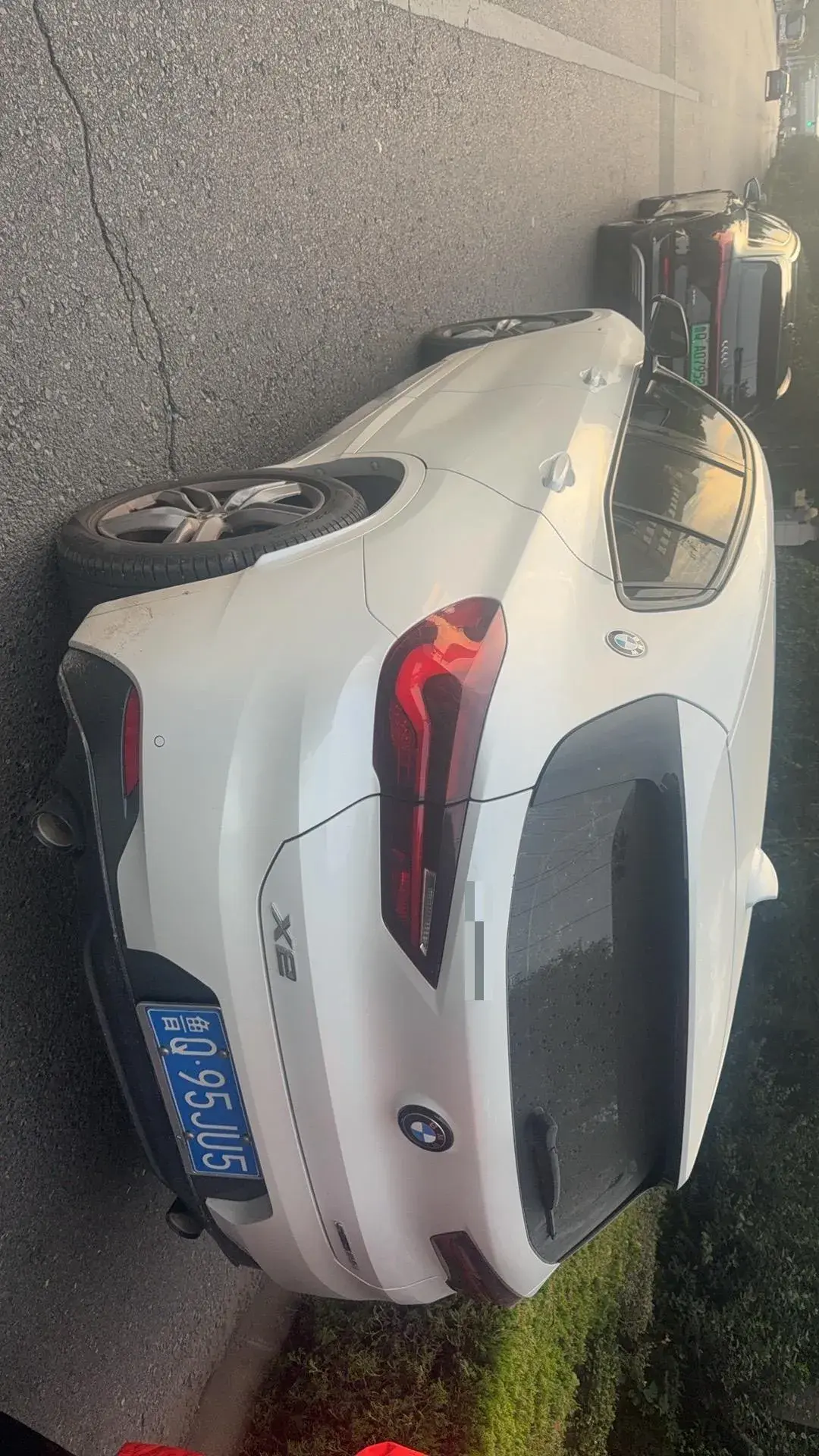 2023 BMW X2 thumbnail 4