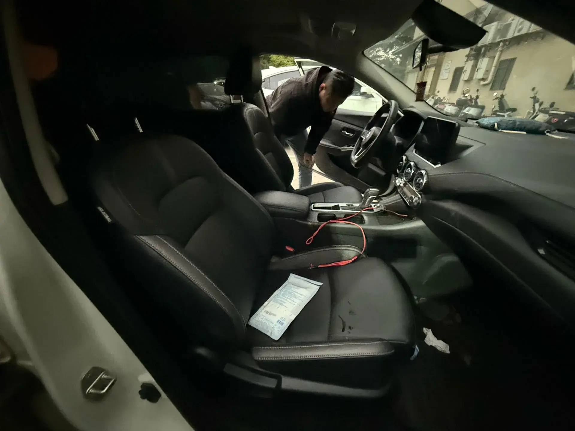 2021 NISSAN SYLPHY thumbnail 4