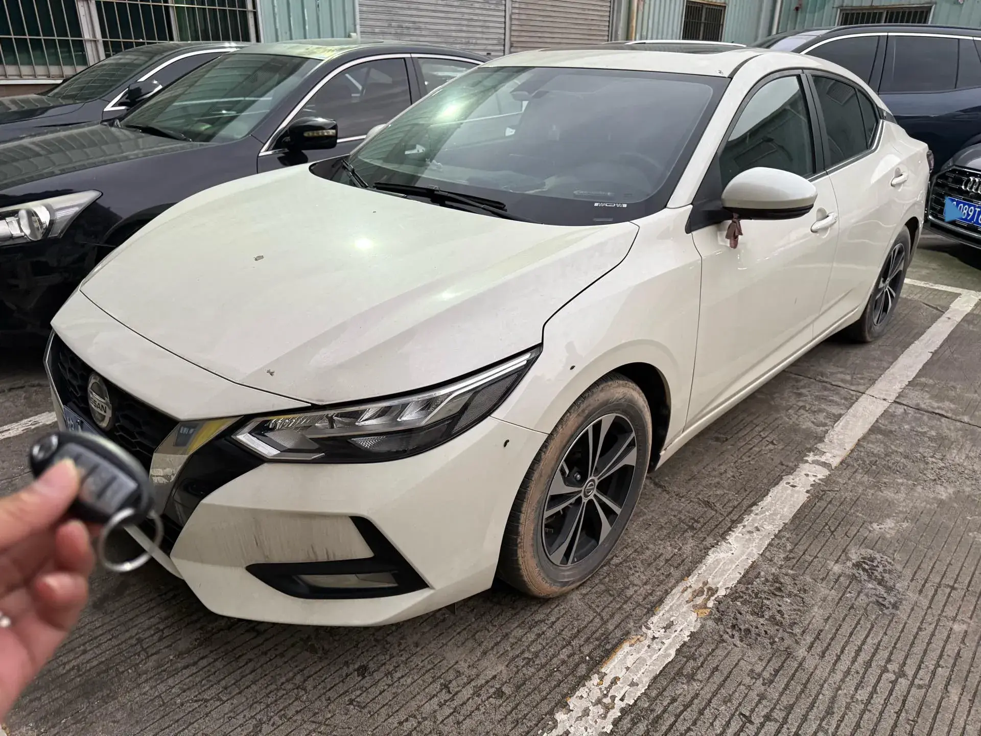 2021 NISSAN SYLPHY view 1
