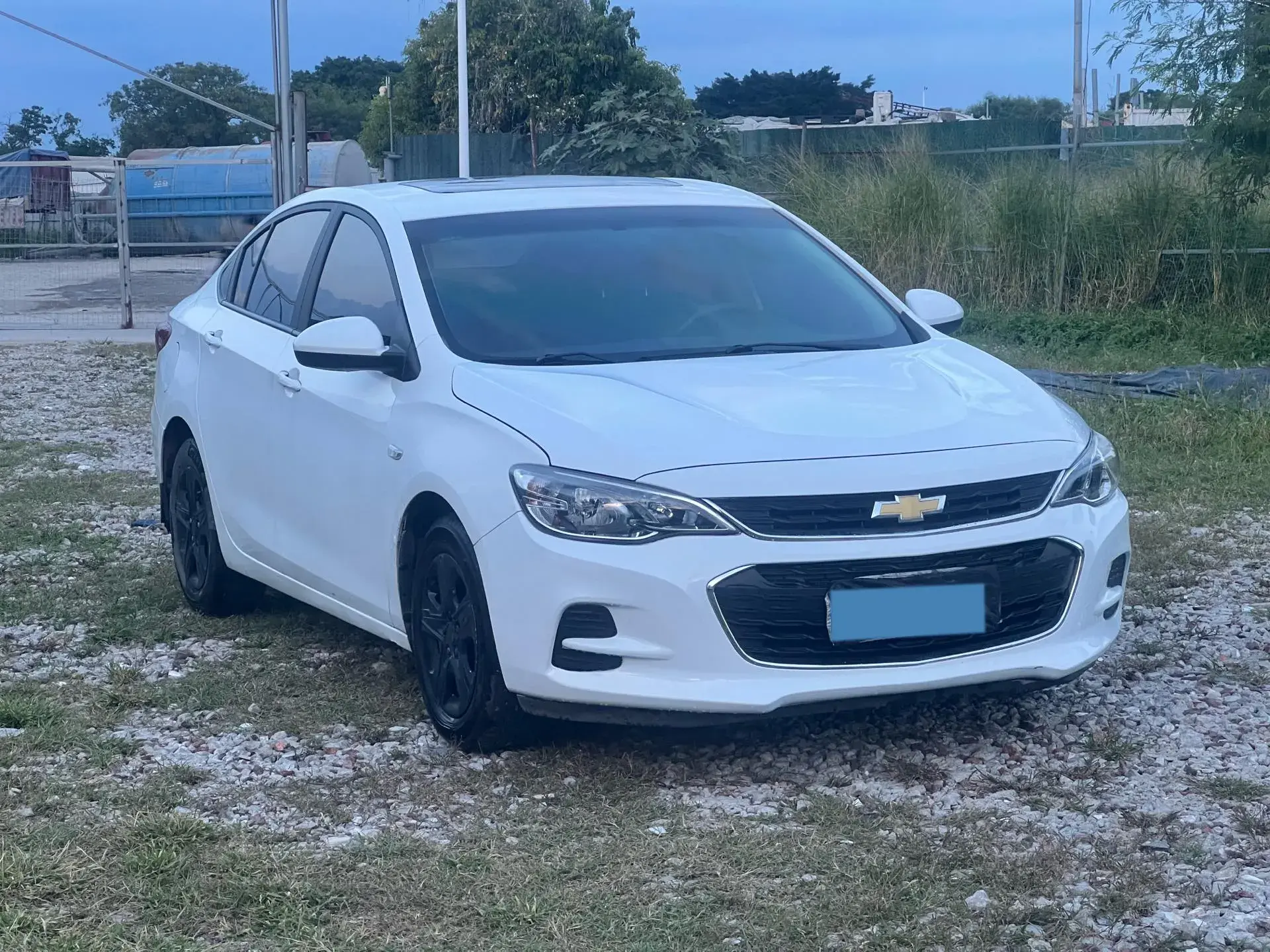 2019 CHEVROLET CAVALIER thumbnail 3