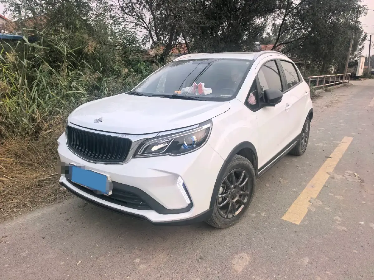 2022 Livan X3 PRO 1.5L 113HP L4 5MT