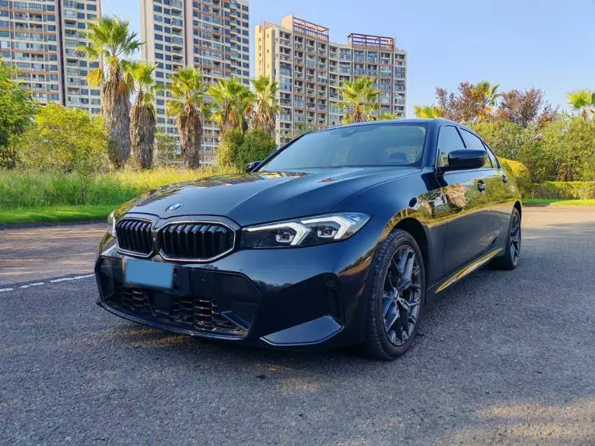 2025 BMW 3 Series 2.0T 245HP L4 8AT