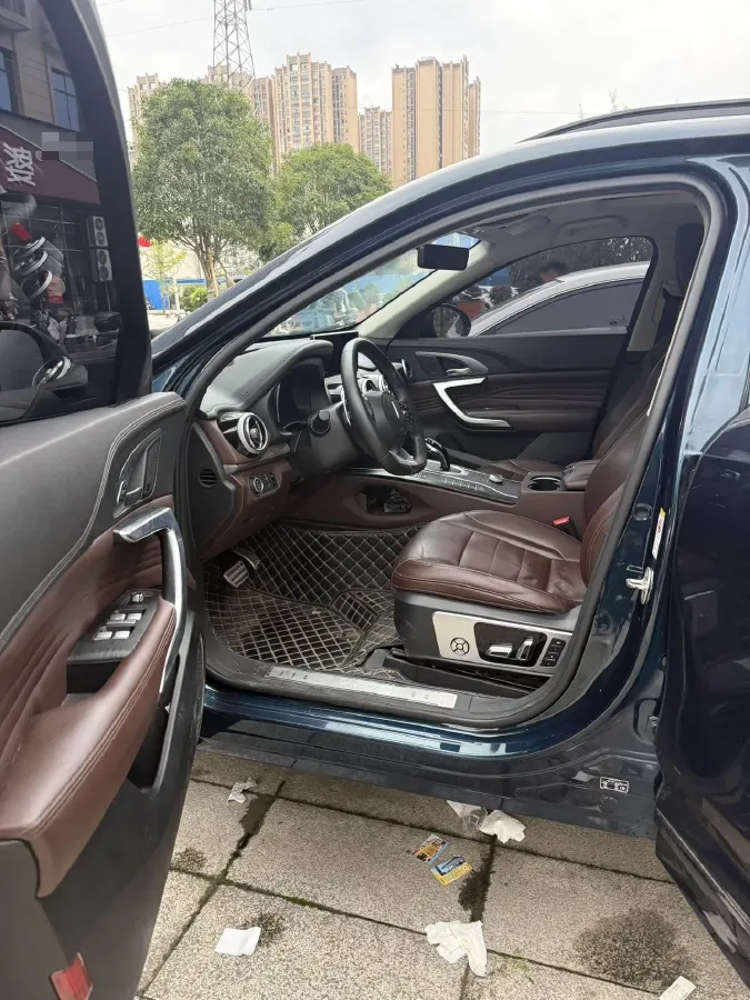 2020 WEY VV7 GT 2.0T 227HP L4 7DCT,autocango,china used car exporter,china ev exporter,chinese used car exporter,chinese used ev exporter