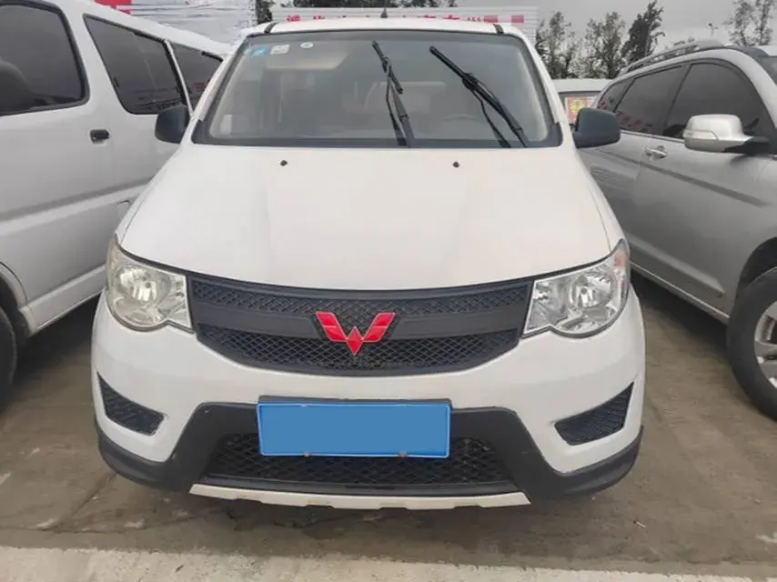 2019 WULING HONGGUANG thumbnail 3