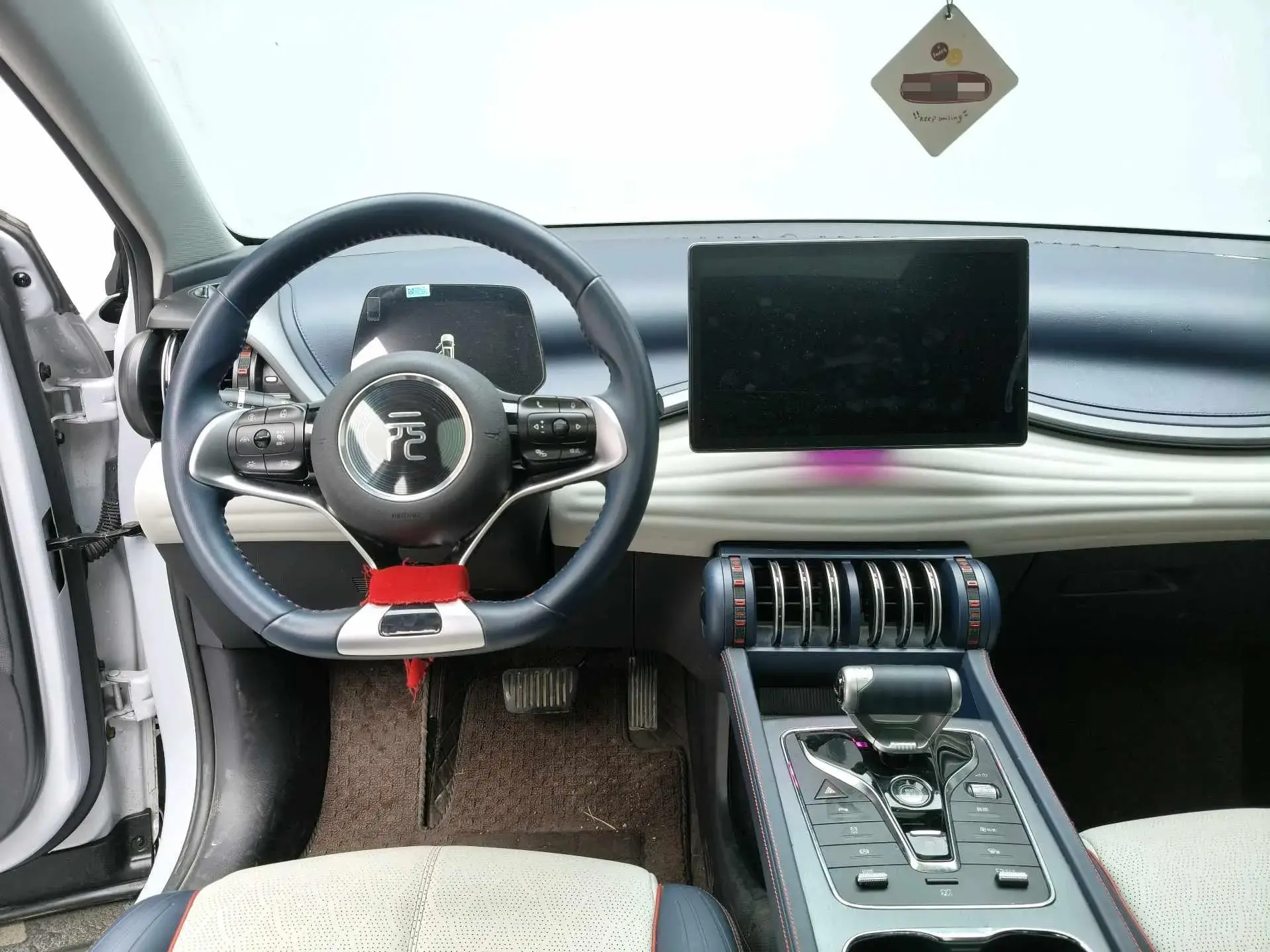 2022 BYD YUAN thumbnail 4