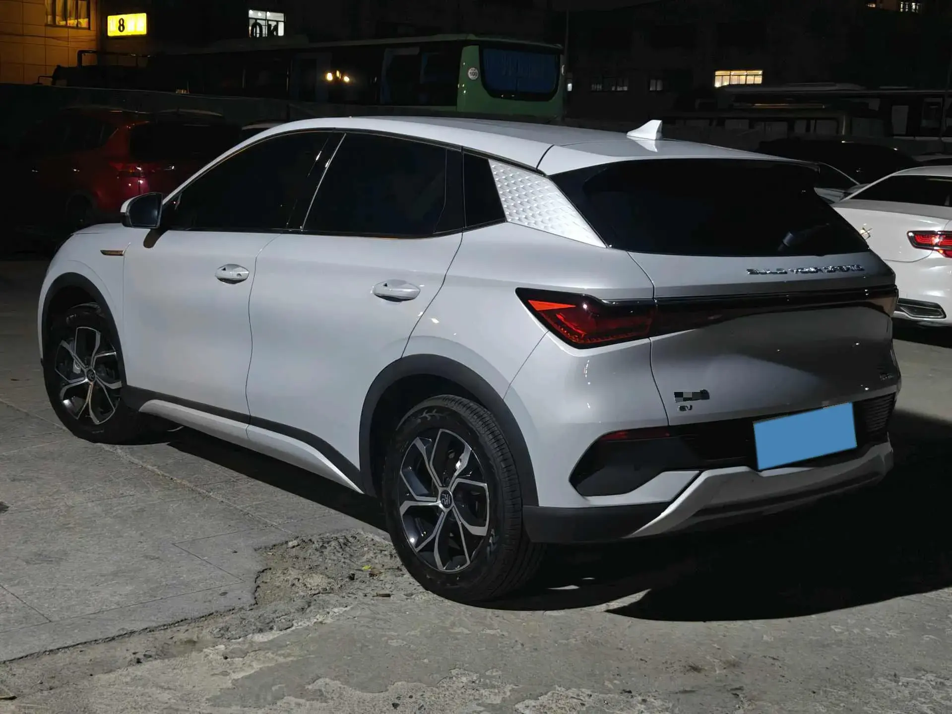 2022 BYD YUAN thumbnail 4