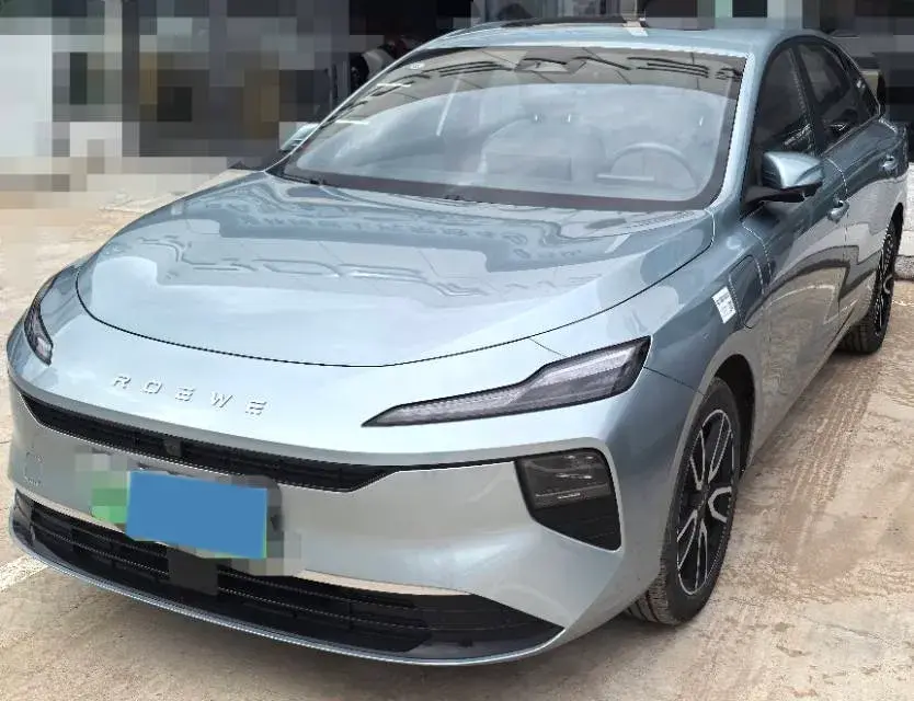 2025 Roewe D6 BEV