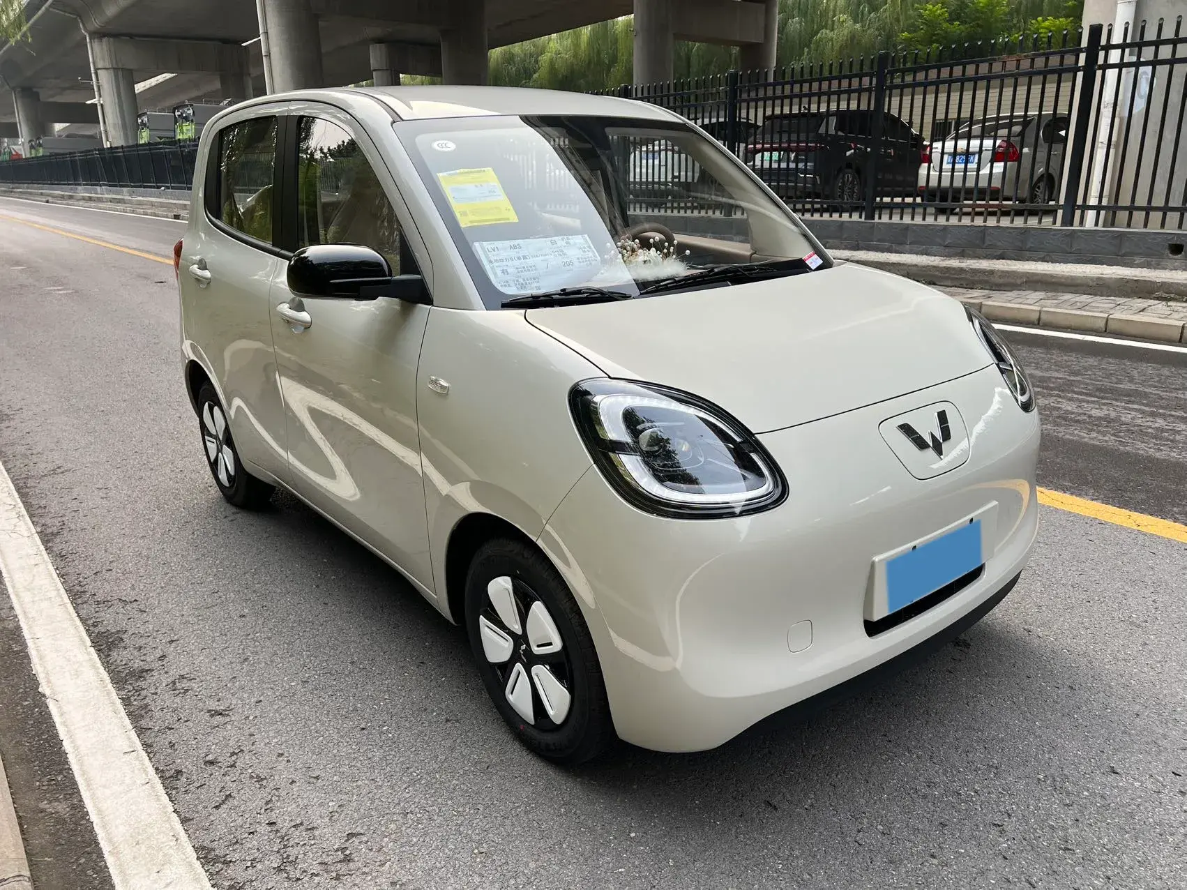 2025 WULING HONGGUANG thumbnail 2