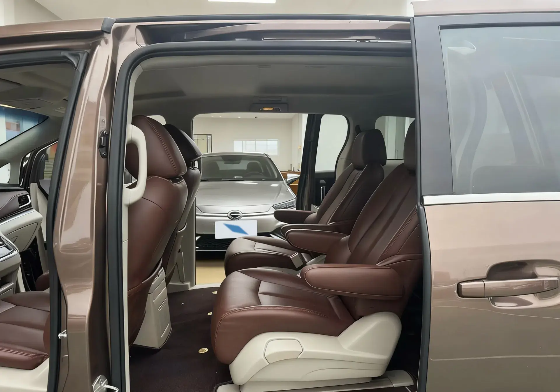 2020 BUICK GL8 thumbnail 4