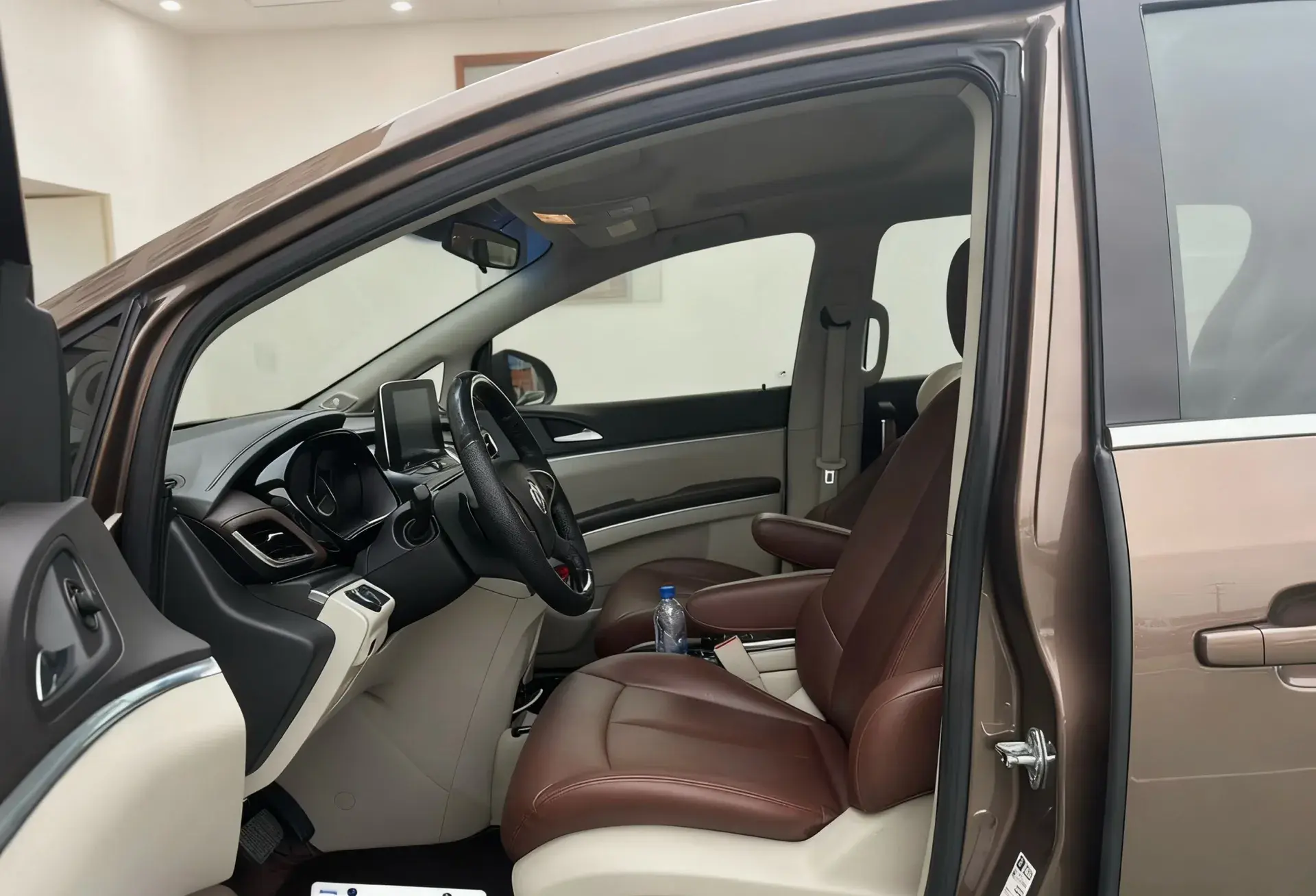 2020 BUICK GL8 thumbnail 3